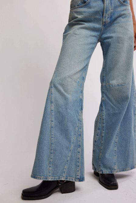 Eden High Slouchy Jeans - Fast Forward
