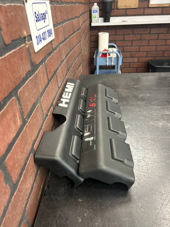2006-2010 Charger Challenger 300 SRT8 6.1l Hemi OEM Left Right Engine Cover Set