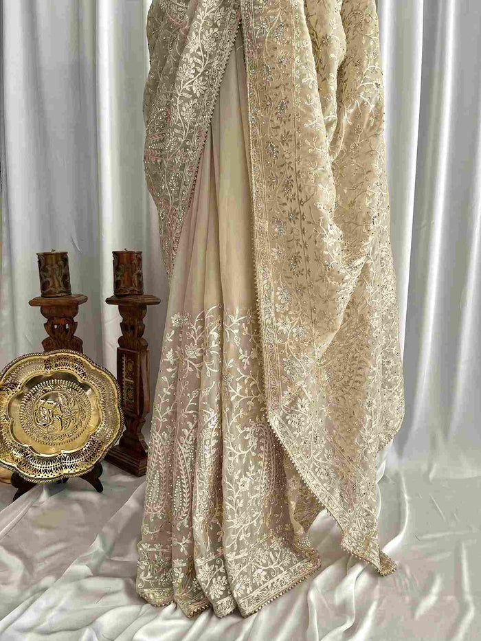 Aari Kashmiri Work: Kaira