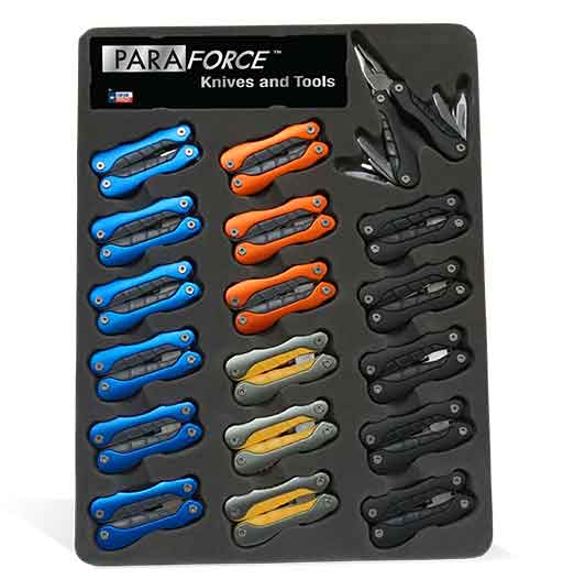 Accusharp Paraforce Multi-Tool foldet, præsenteret foran et multitool valg