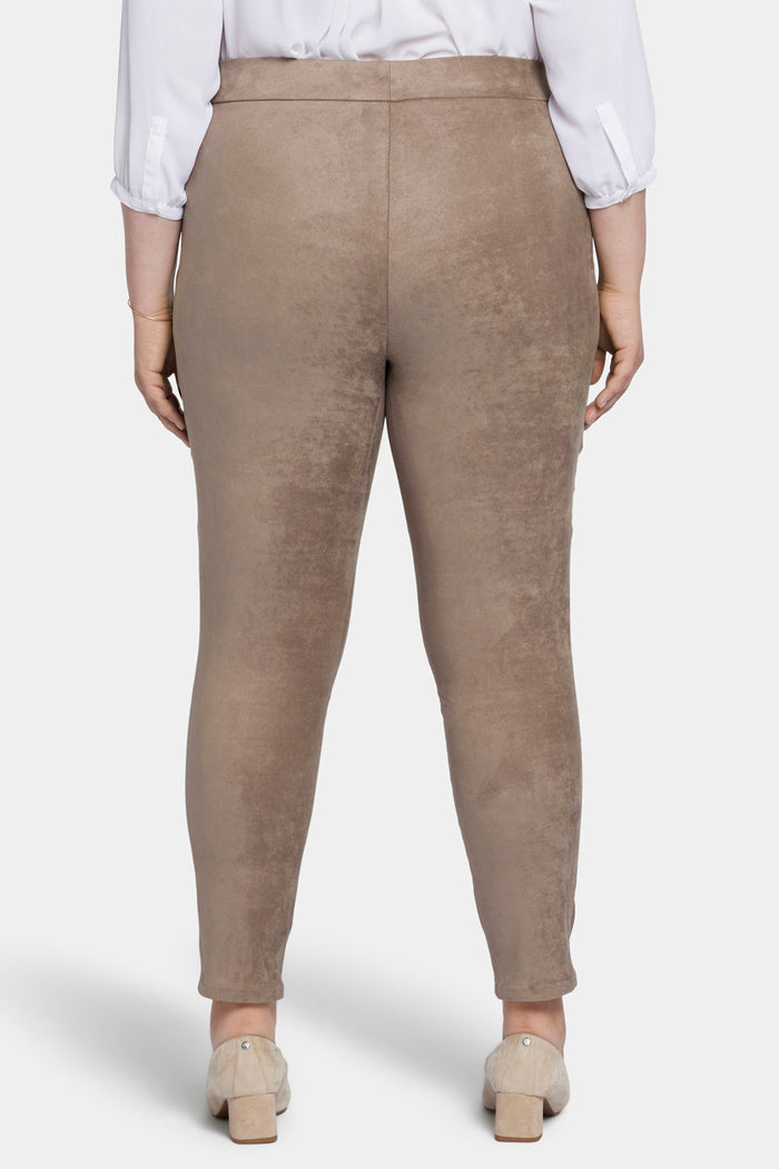 Basic Legging Pants In Plus Size - Saddlewood