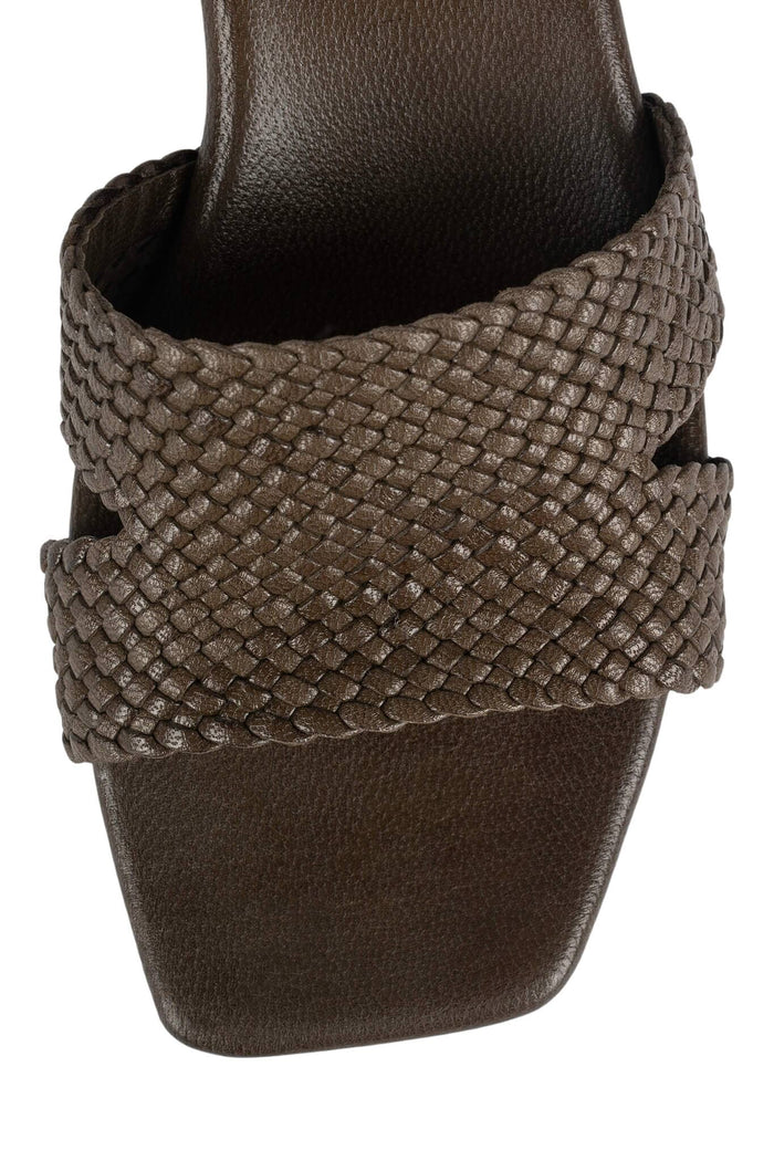 COEN-2 Heeled Sandal Khaki