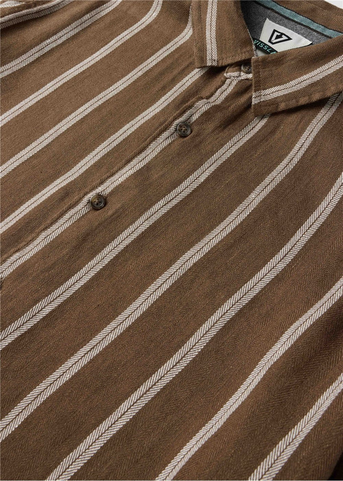 Vissla Distortion Linen Eco SS Shirt angled view