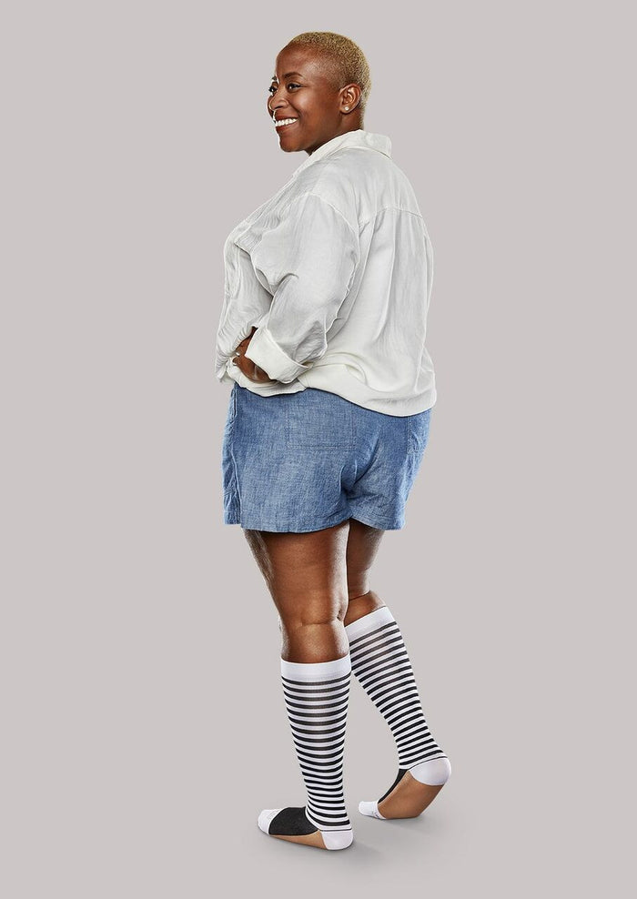 EASE Bold Fashion Mild Gradient Compression Socks