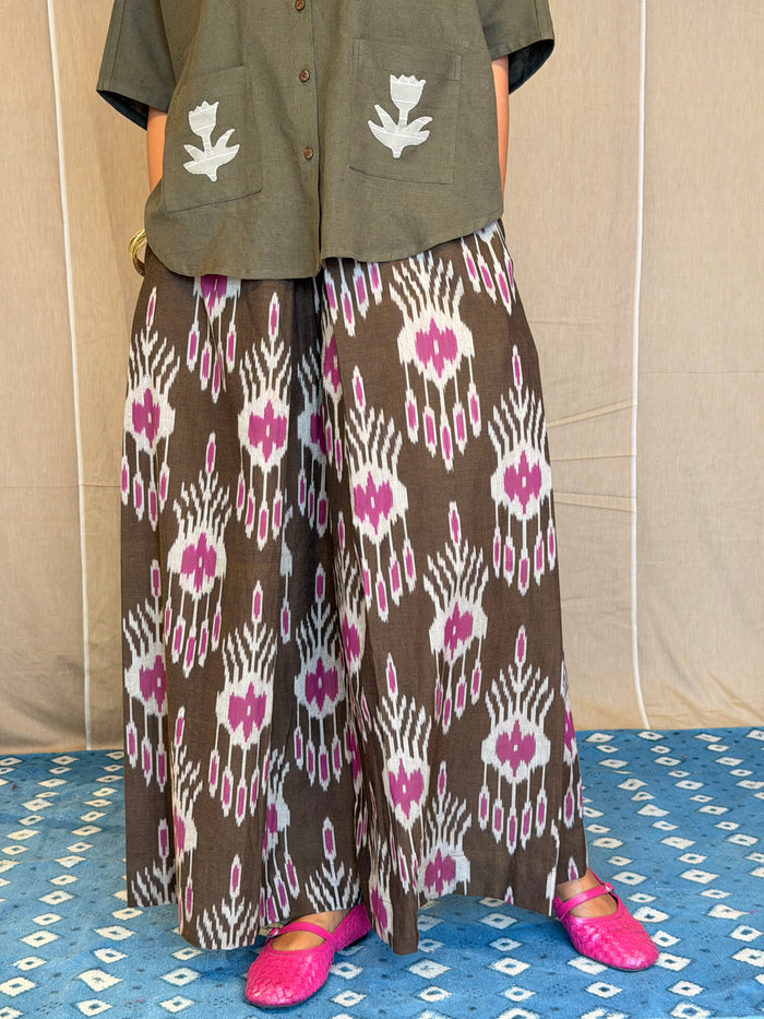 Elements Plume Flared Ikat Pants - Sparrow