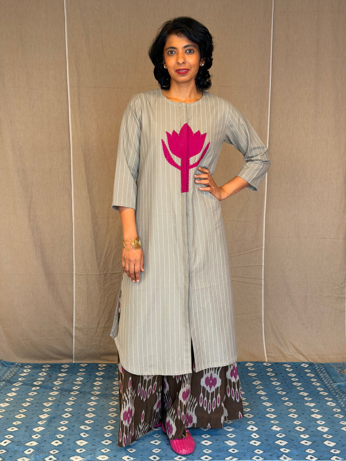 Elements Plume Flared Ikat Pants - Sparrow