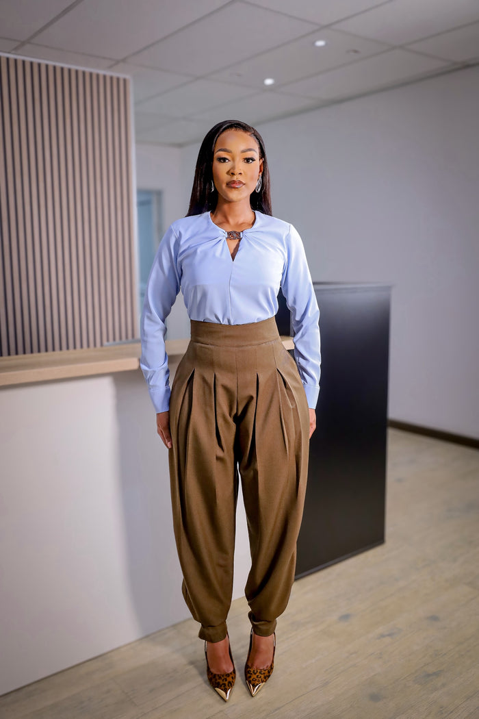 Fabrosanz: Blue Top With Silver Buckle