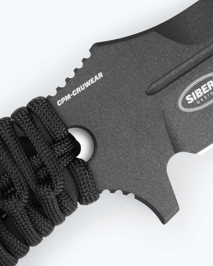 Fixed Adamas CPM-CruWear Steel Detail - Close-up View | Benchmade Knife Co.
