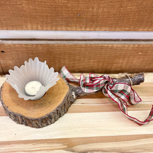 Duda Flared Wood Candle Holder With Plaid Ribbon