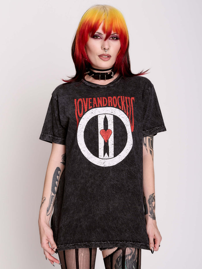 LOVE AND ROCKETS CIRCLE T-SHIRT