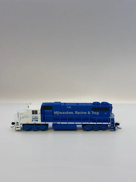 Milwaukee, Racine & Troy GP38-2 Diesel Locomotive — Road No. 719