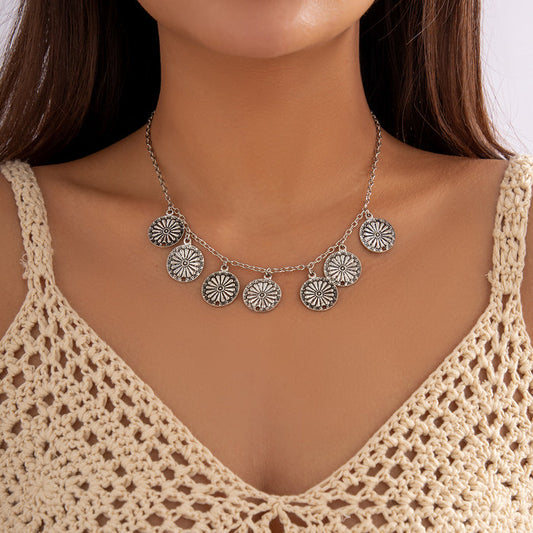 N2497 - Retro tassel flower plate pendant necklace
