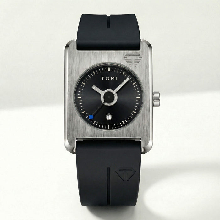 stratton-watch-dark-blacksilver