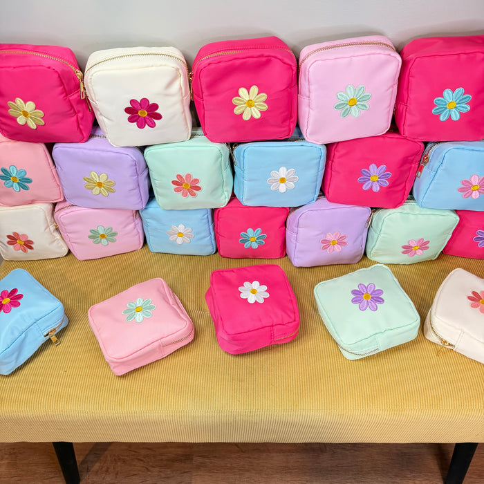 The Daisy - Square Pouch
