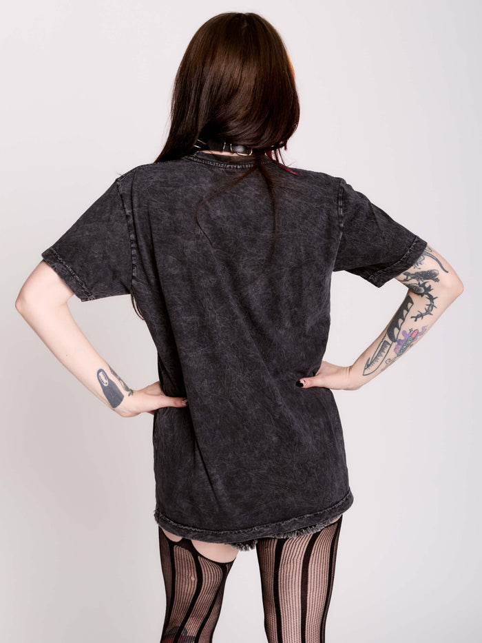 TONES AND TAIL FACE T-SHIRT