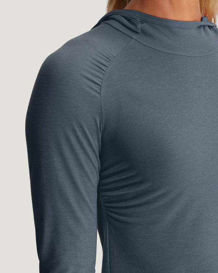 Women's Elevate Lightweight Fitted Hoodie